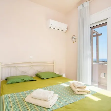 Regina Villas * Lakhania